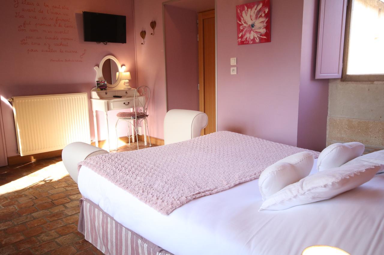 Chambres D'Hotes Les Delices De La Roche Louresse-Rochemenier Екстериор снимка